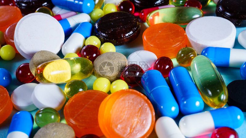 在正式提交变更申请前，企业需要做好以下准备工作：